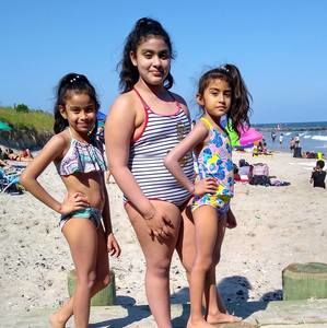 Meet your Posher, Reyna